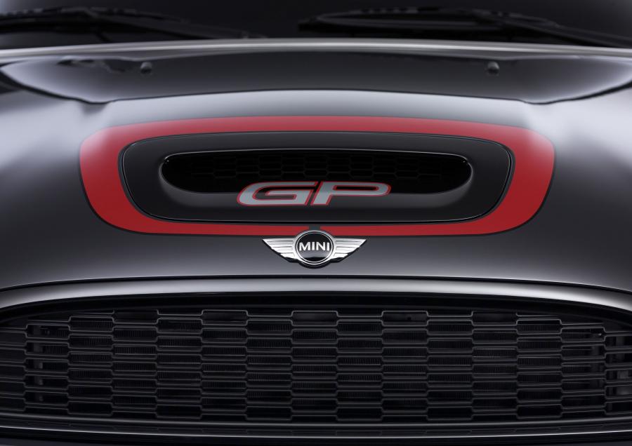  Mini Cooper GP JCW 2012 года  (фото 6 из 14)